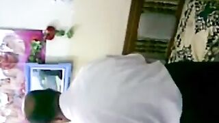 عراقي خمسيني ينيك زوجة اخوة - سكس محارم