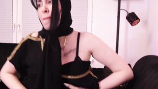سكس ميرا النوري اتحجبت وما عافت السكس