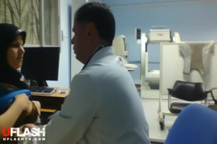 الطبيب ينيك المريضة تصوير مخفي مسرب