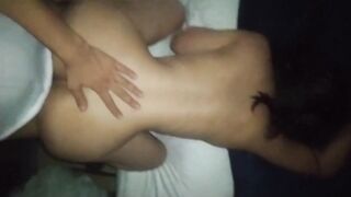 نيك لبنانية جسمها نار على السرير - سكس لبناني جديد