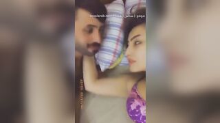 قحبة عراقية تأمر زوجها وتقوله هات لبنك بكسي بسرهة اريد انام باجر وراي شغل