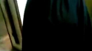 فيلم نيك منقبة مصرية شرموطة بتتناك من المحامي الهايج ابو زب كبير عشان يكسبها القضية