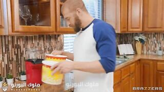 امي وصديقتها المثيرة لا يمكنهم تحمل شهوتهم بعد دخولي الى المطبخ كان هذا وقت مناسب جدا لممارسة الجنس الجماعي مع امي وصديقتها المثيرة - سكس مترجم