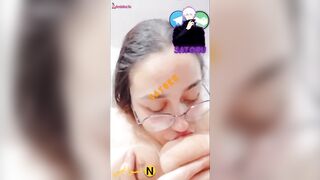 مصرية شرموطة بتصور لحبيبها وهي بتجيبهم