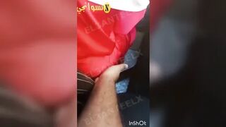 تحرش وتقفيش في طيز فرسة مصرية