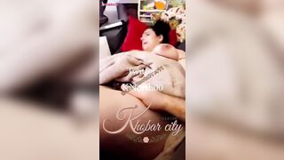 مصري هايج بيتحرش بخالته المطلقة على السرير