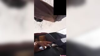 هايج متحرش بيحسس عي طيز مصرية في العربية