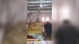 شرموطة مصرية بتخون جوزها مع عشيقها