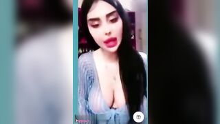 فيديو جورجينا درويش تلعب في بزازها الحليون