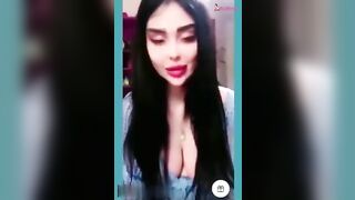 فيديو جورجينا درويش تلعب في بزازها الحليون