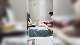 مصري زانق اخته في الاوضة وعايز ينيكها غصب