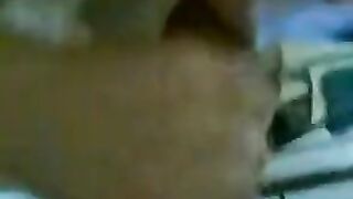 مصري واخد عشيقته شقة مفروشة وفاشخها نيك