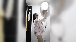 نودز اندر ايدج مصرية بترقص وتعرض جسمها لحبيبها