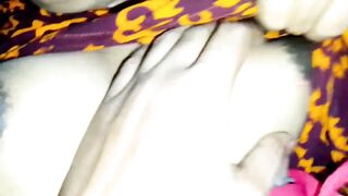 فلاحة مصرية عشيقها بينيكها في بيت جوزها