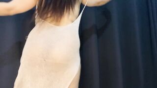 احلى رقص لشرموطة مصرية قبل النيك من الزبون