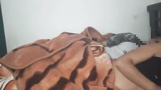 فيلم سكس لشرموطة مصرية مراهقة بتتناك من صاحب اخوها